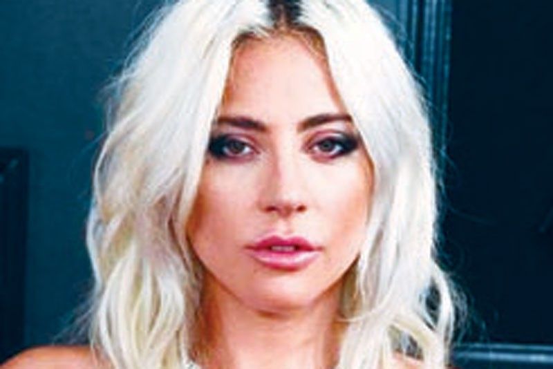 Lady Gaga may offer na $500,000 sa magbabalik ng kanyang dalawang aso