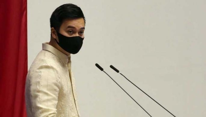 Lawmaker: Take down &lsquo;no trespassing&rsquo; sign to foreign investors