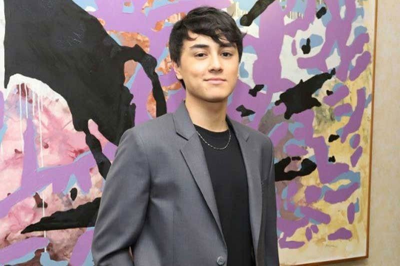 Edward Barber reacts to be tagged as next Luis Manzano, Robi Domingo