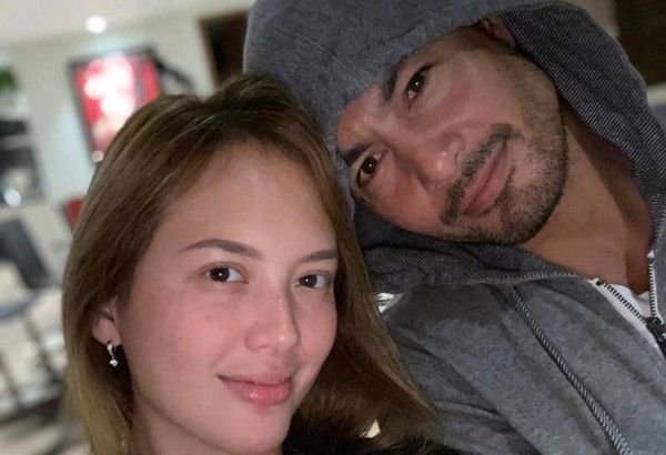 Derek Ramsay calls out netizen who commented 'Andrea' on post with Ellen Adarna