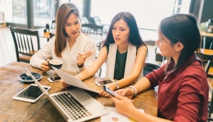 From free courses to job opportunities: Online academy is conditioning Filipinas for greater