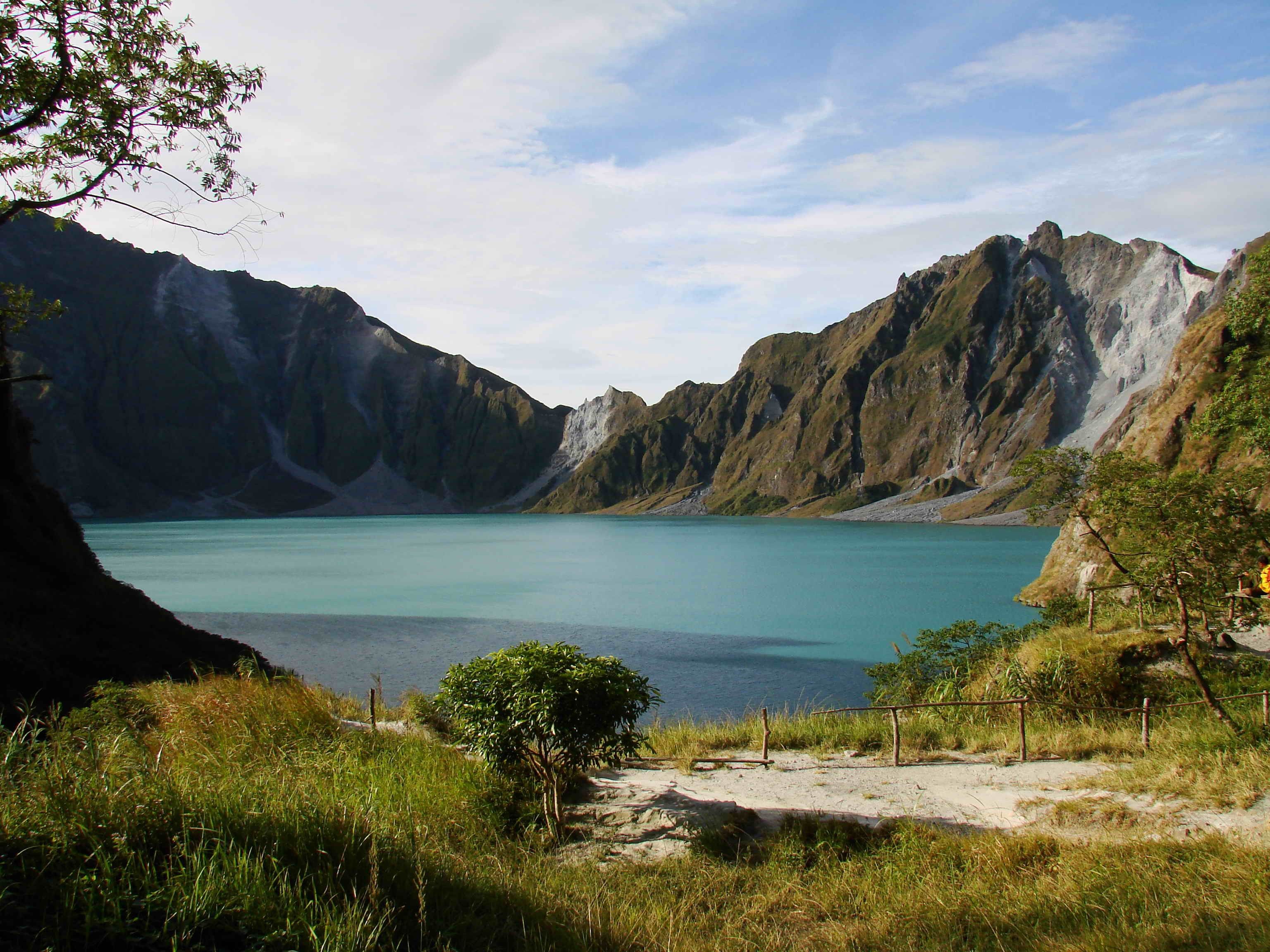 Phivolcs raises Alert Level 1 over Mt. Pinatubo