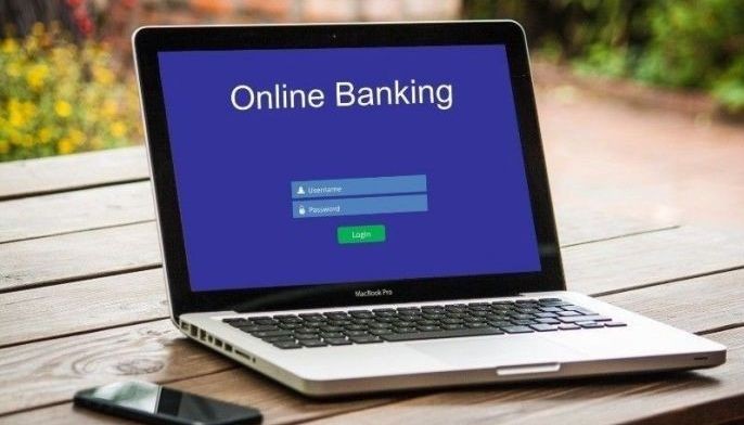 Unbanked Pinoys to lessen by 20% as more embrace online banking
