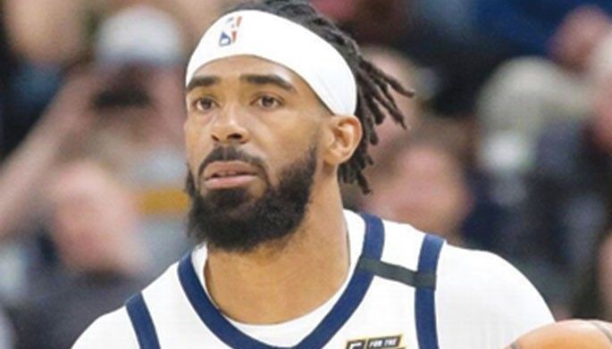 Conley pumalit kay Booker