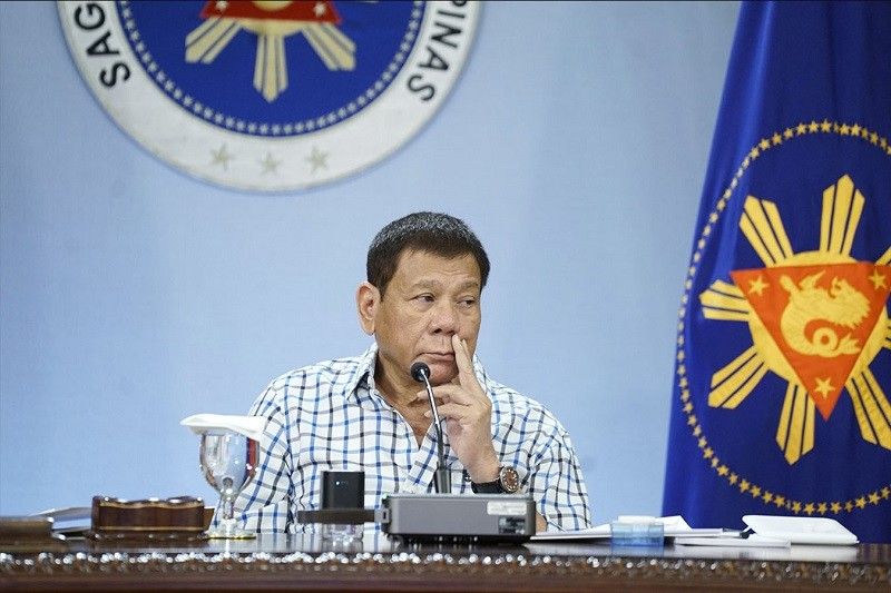 'Maliit na bagay'? Duterte binweltahan sa year-long COVID-19 crisis