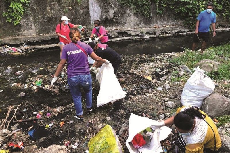 Pagsali Sa Clean Up Drive Toneladang basura nahipos atol sa clean up drive | Banat