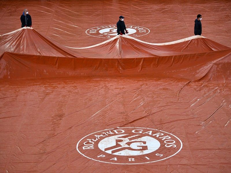 French Open delayed by a week in hope that more spectators can attend