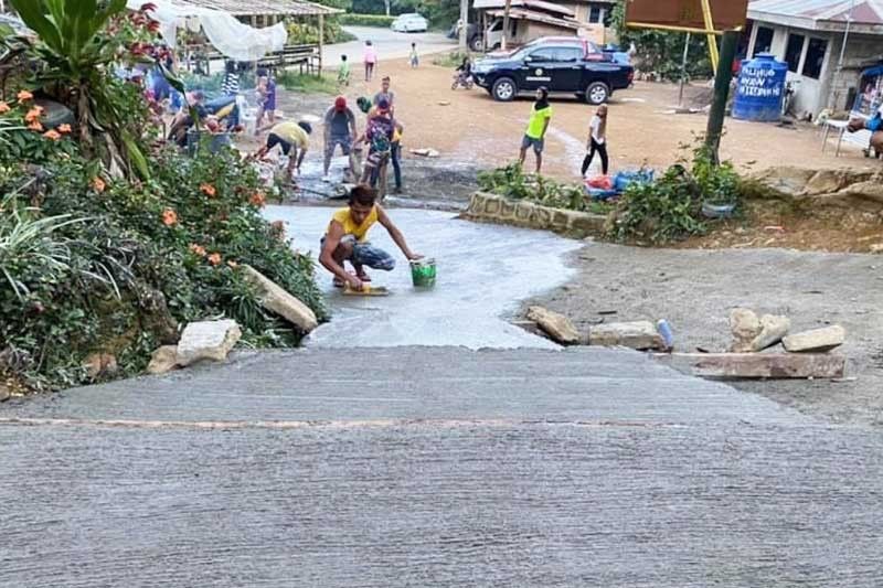 Cebu City starts rehabilitation of upland roads
