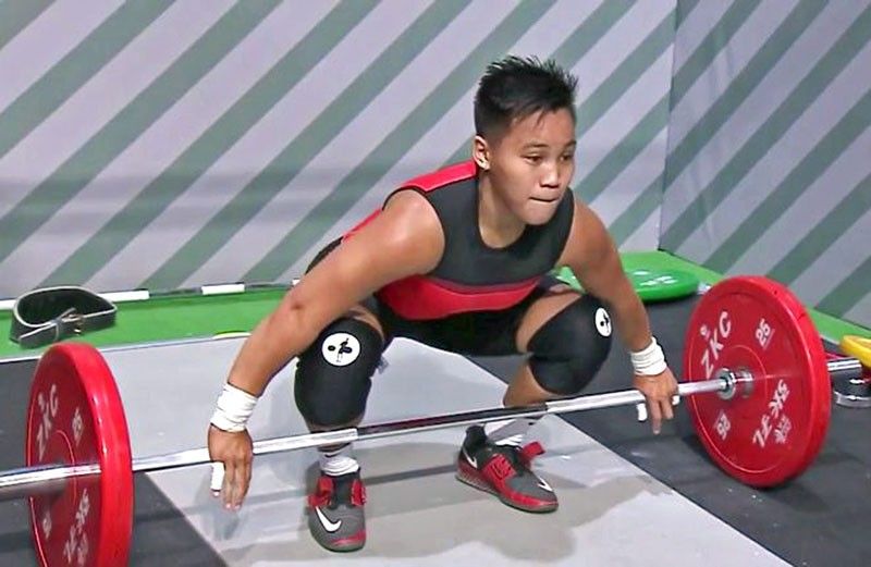 Pinay lifter cracks Top 3 in Asian meet