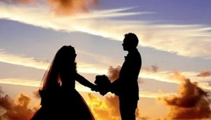 Four weddings and a fine: Taiwan couple maximizes leave with repeat weddings