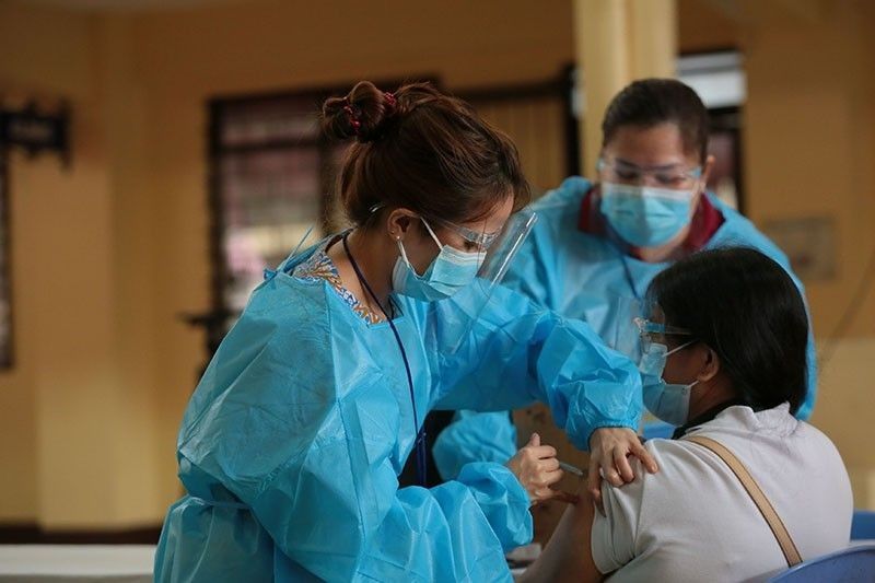 Isang nurse kada barangay