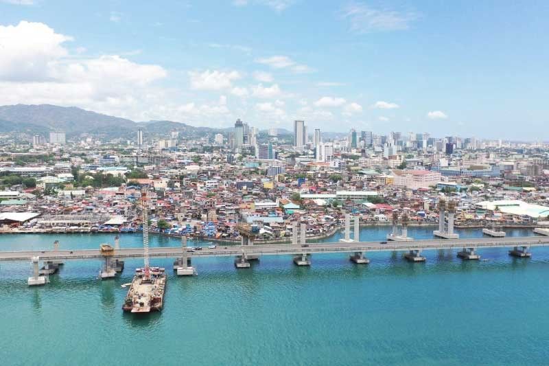 Cebu City positivity rate improves