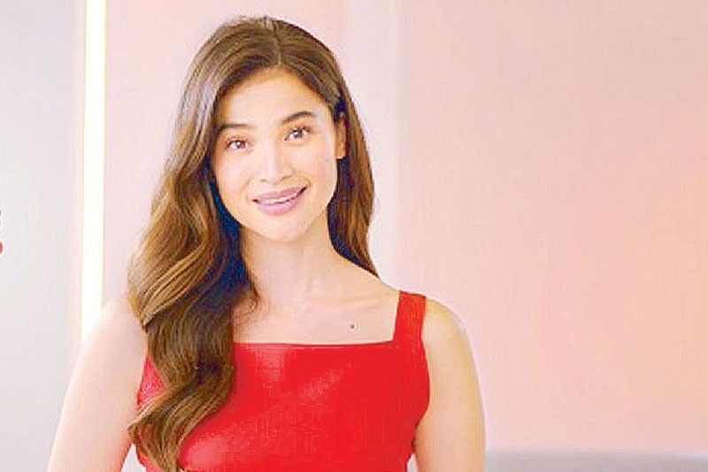 The classiest outfits we've spotted on Anne Curtis
