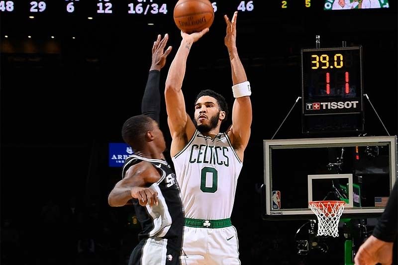 Tatum explodes for 60, Celtics roar back from 32-point deficit