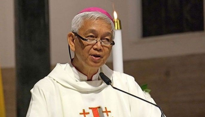 Bishop to Catholics: Be missionaries through social media