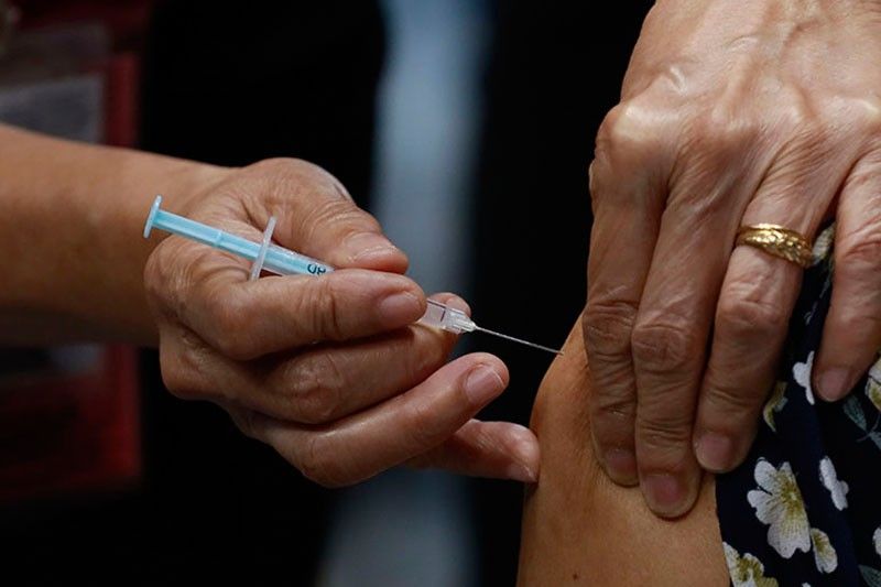 Public told to wait for schedule to prevent crowding at vaccination centers