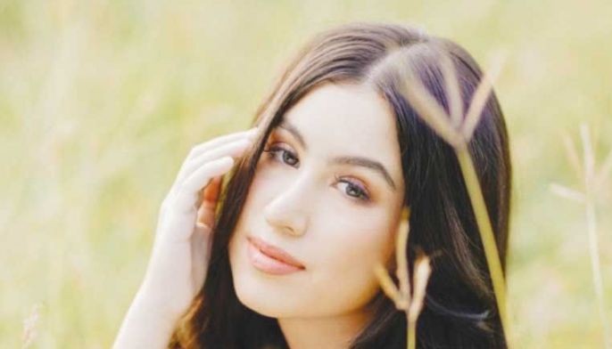 Anak ni Ruffa na si Lorin, all out na sa showbiz