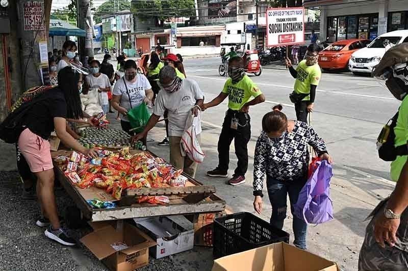 PNP apologizes for community pantry red-tagging