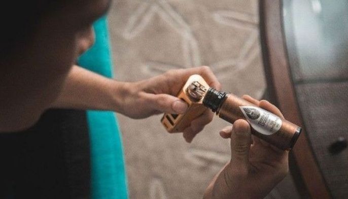 Bill regulating e-cigarettes, vapes OK&rsquo;d on second reading
