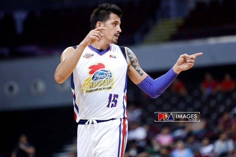 Pingris signs on as commissioner of upstart hoops league