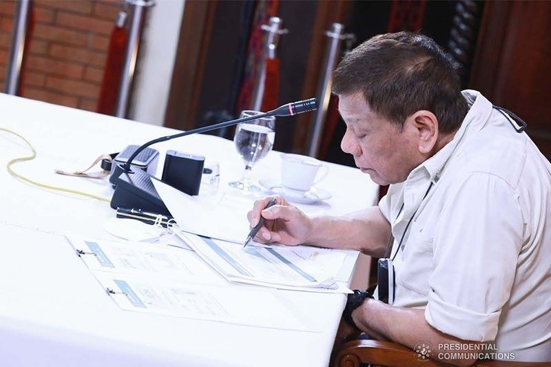 New law lets Duterte hold SSS contribution hikes
