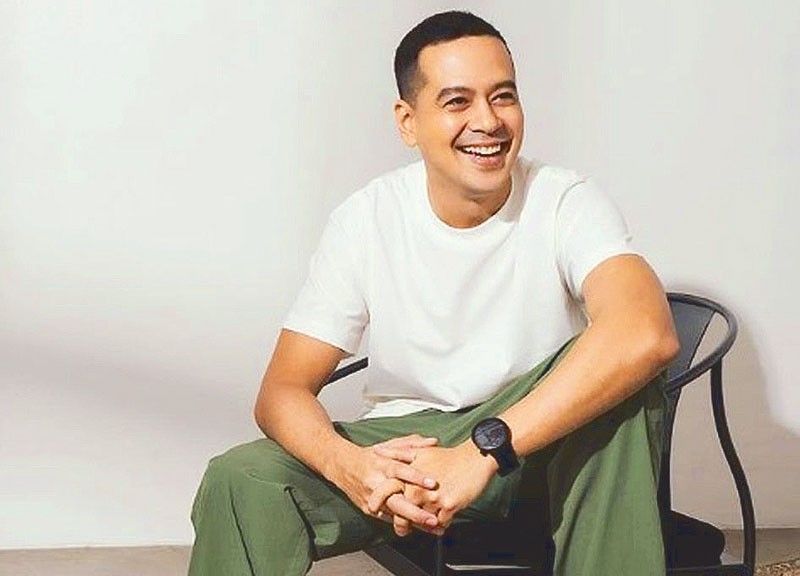 John Lloyd Cruz makes TV comeback via GMA