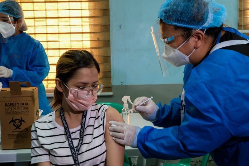 DILG lauds local government strategies to expedite vaccination progress