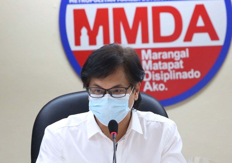 Only 4% of Metro Manila residents fully vaccinated â�� Abalos