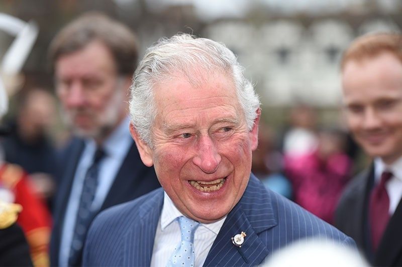 Prince Charles pays tribute  to Filipino health workers