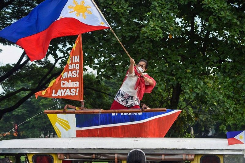 Independence Day Groups Protest Duterte S Surrender Of West Philippine Sea To China Philstar Com