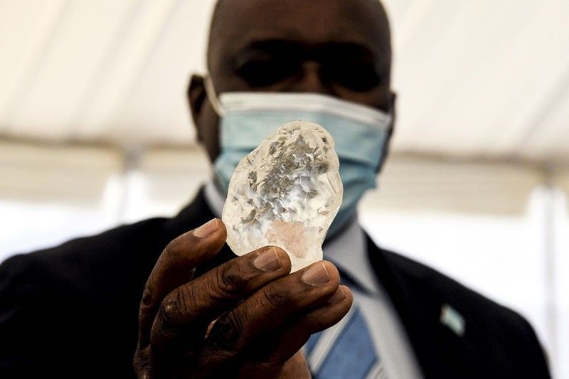 Botswana says found world's 'third largest' diamond