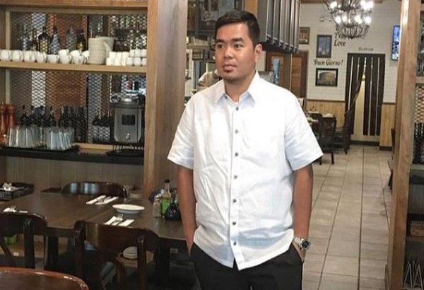 'Tumulong at sumuporta': 'Kakampink' Gloc-9 calls for unity