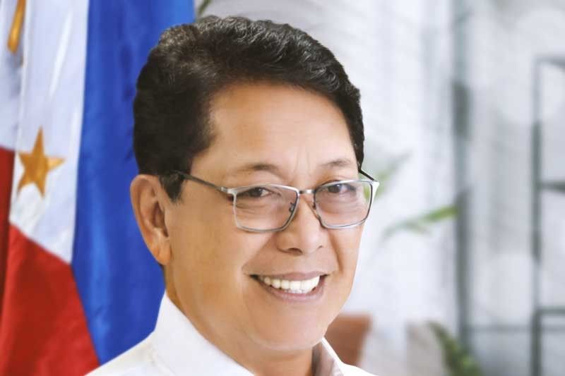1,921 displaced Cebu workers get DOLE aid