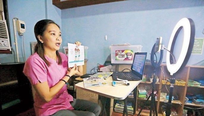 Bill filed to boost internet access in public schools