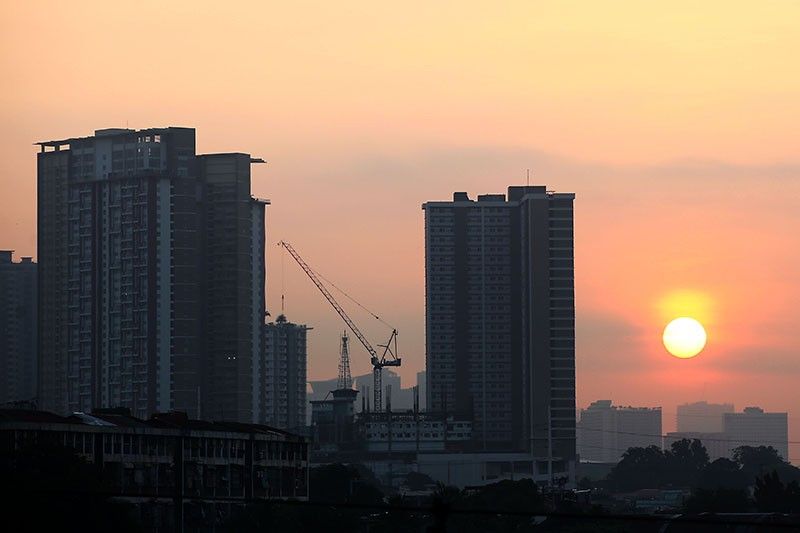 Metro Manila likely to remain under GCQ in July â�� Palace