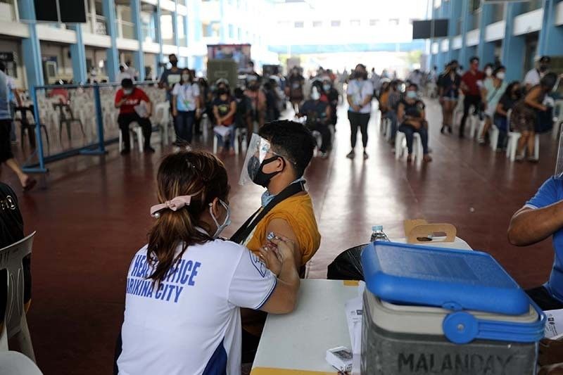 Philippines sees 4,114 new coronavirus infections