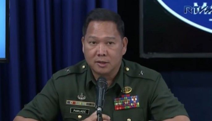 Malaca&ntilde;ang tinanggap pagbibitiw ni Parlade sa task force kontra-komunista