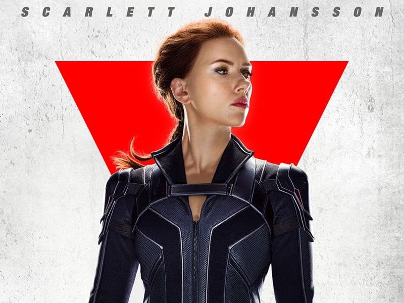 Black Widow takes the lead in Marvel's Avengers: Endgame Russia poster