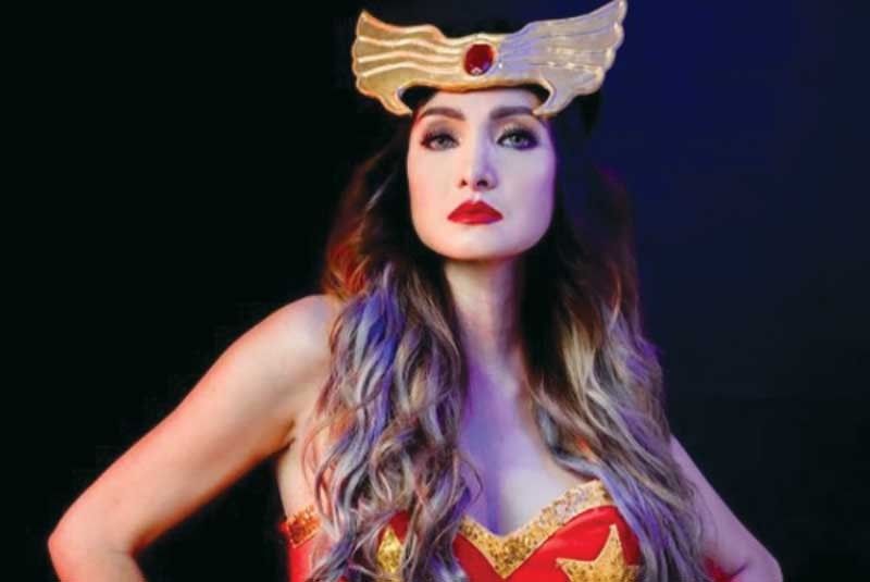 Titillating star na si Ynez Â­Veneracion, buntis sa edad na 40