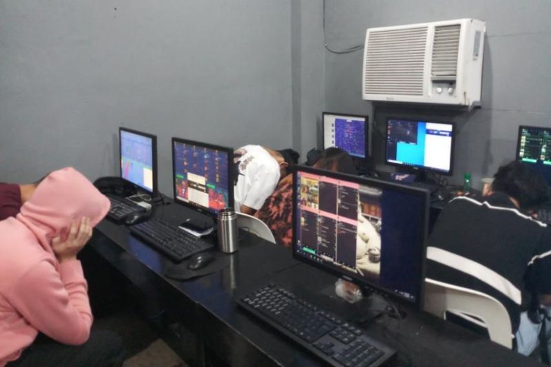 PNP arrests 41 in raids on cybersex scam 'call centers'