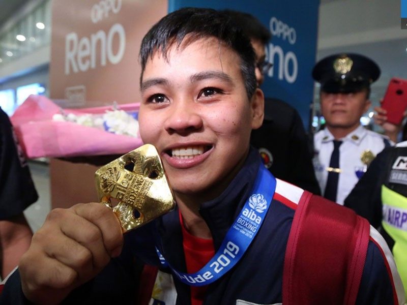 Medal favorite Petecio ready to rumble atop Olympic boxing ...