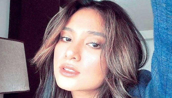 Klea nababaitan kay Barbie