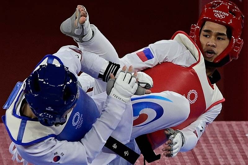 Barbosa falls to top-seeded Korean in Olympic taekwondo