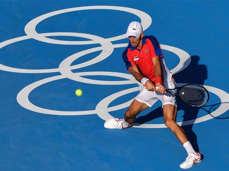 Djokovic makes fast start to Olympic gold bid despite 'brutal' heat