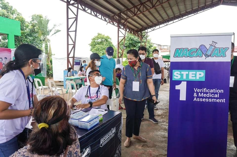 VP Robredoâ��s NagaVax Express project inoculates over 6,700 in two days