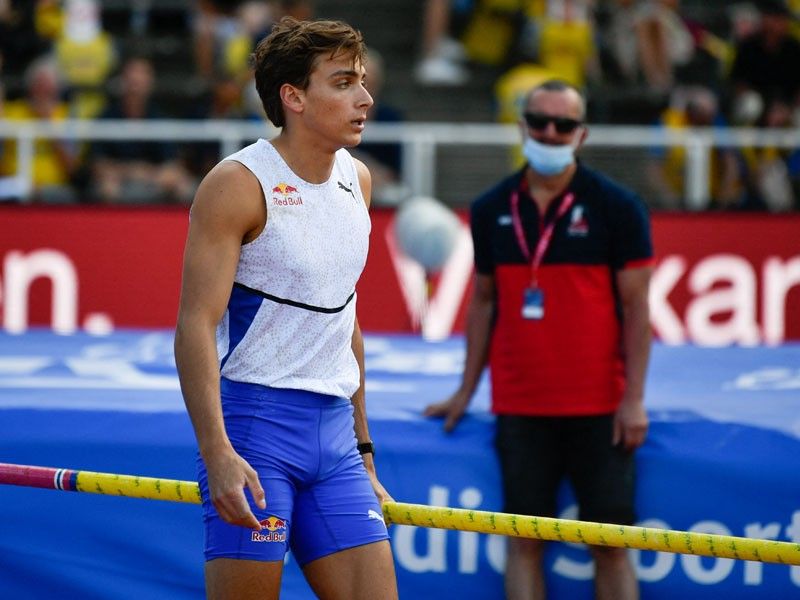 Obiena's top pole vault rival keen on winning Olympic gold