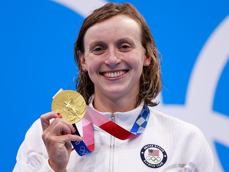 America's Ledecky wins inaugural Olympic women's 1500m freestyle gold