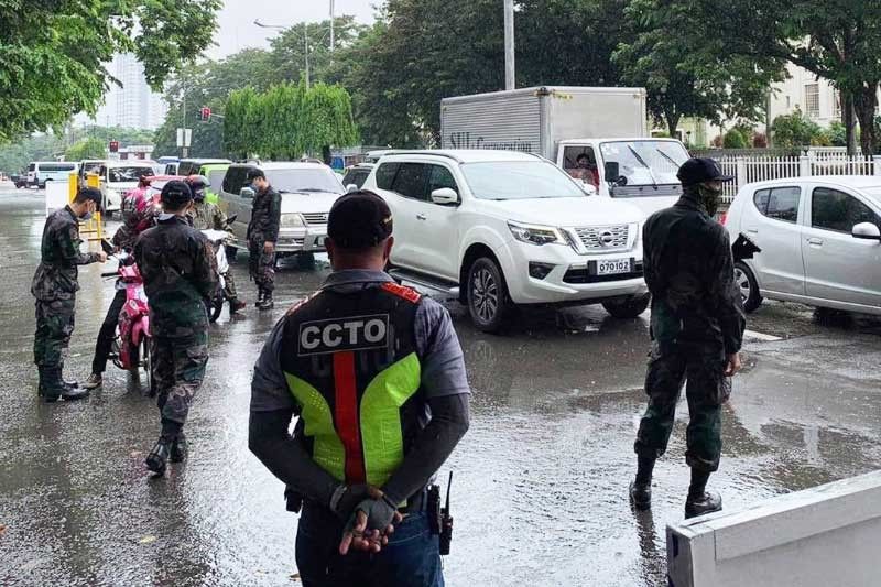 CCPO sets up 6 quarantine control points in Cebu City