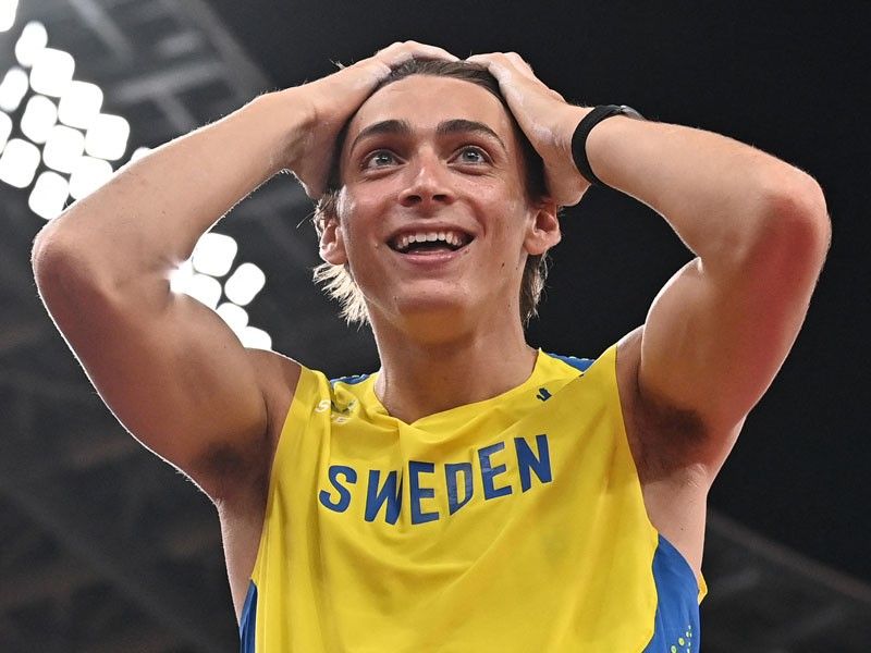 Olympic champion Duplantis agonizes over missed world record vault