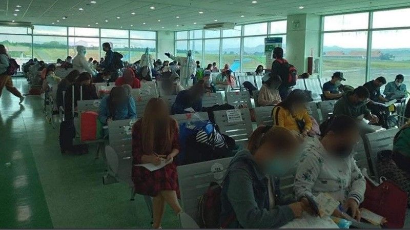 DFA: Another 382 Filipinos repatriated from Dubai